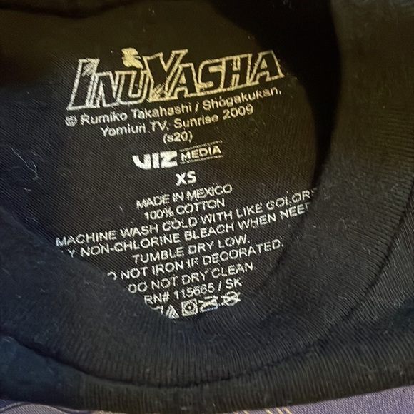 Lot of 2 anime tees XS HUNTER X HUNTER INUYASHA - Picture 5 of 6